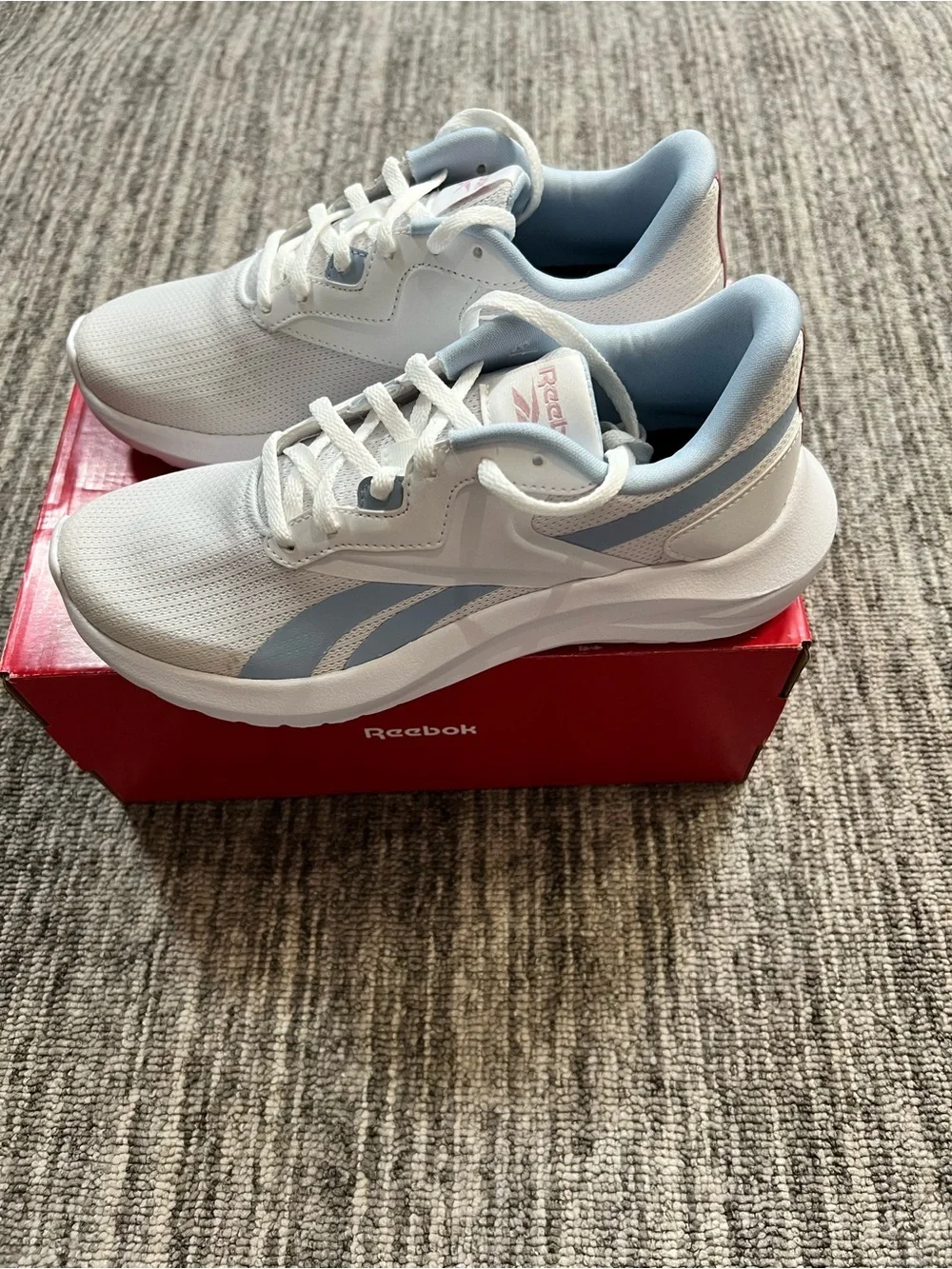 Reebok Energen Lux Women's Running Shoes Size 6.5